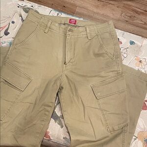Levi's Men's Khaki Cargo Pants